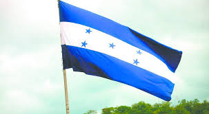 Mes de la patria bandera bandera nacional banderas trabajos para niños decoración aula de preescolar honduras bandera de honduras jose cecilio del valle jose cecilio del valle nació en la villa de choluteca el 22 de noviembre de 1777. Honduras Celebra Hoy 1 De Septiembre El Dia De La Bandera Nacional