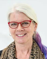 Five Minutes with... Dr. Mary Maxon