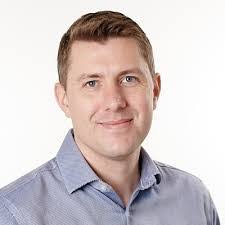 Demi Murray's Instagram, Twitter & Facebook