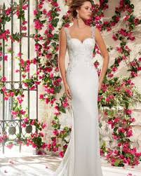 From high end wedding dress designers , to up and coming and more affordable wedding dress designers there is a huge range to choose from. The Best Designer Wedding Dresses Under 1000 Bridal Village