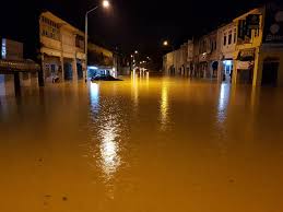 Laman facebook majlis bandaraya pulau pinang (mbpp) selaku dewan kota beberapa kali mengunggah foto maupun video tentang kondisi dan. Update Banjir Di Pulau Pinang Utara Tanahair Carigold Forum