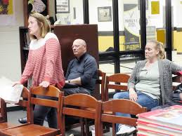 R-1 school board discusses accepting VIPS students