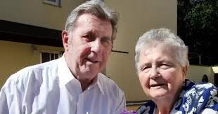 Siedlungsraiwer und Sächsin