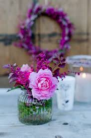 7 Tips Gegen Den Herbstblues Und Wochenendblumchen Mit Erika Pomponetti Herbst Kerzen Hangeblumen Blumenarrangements
