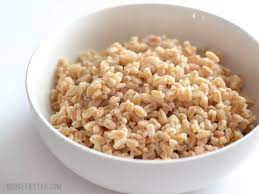 15.12.2020 · instructions rinse the farro in a fine mesh sieve under cool running water (this step is important to remove any dust and excess. How To Cook Farro Step By Step Photos Budget Bytes