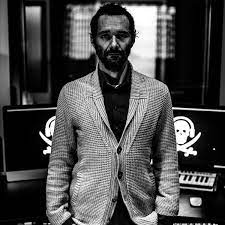 È inoltre al timone del programma televisivo jack on tour trasmesso da deejay tv , insieme ad altri musicisti, tra cui la stessa erica mou , daniele. Boosta Listen And Stream Free Music Albums New Releases Photos Videos