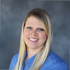 Bonnie Devries's Instagram, Twitter & Facebook