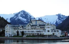 Check spelling or type a new query. File 2011 04 27 Kviknes Hotell Jpg Wikipedia
