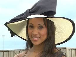 Her hats have also appeared in the television shows nashville, gossip girl, the carrie diaries and horseplayers. 6 Fun And Festive Kentucky Derby Hat Styles Derby Hats Derby Outfits Kentucky Derby Hats