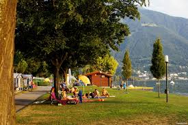 Just 400 meters from the sandy beach of tenero, camping campofelice offers a floating water. Campofelice Camping Bei Ascona Myswisstrek