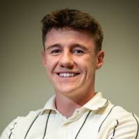 90+ perfiles de «Mcmichael»