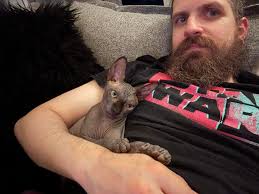 Welcoming to the family our newest member, Bobcat E20, she completes us 😂