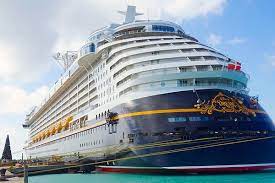 Watch Cruise Ship Hits Pier In The Bahamas Travelpulse
