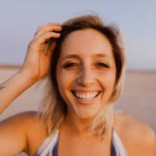 Alexa Glazer (@aglazedonut)