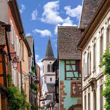 Maisons à colombages, façades colorées, fenêtres fleuries : Top 15 Des Plus Beaux Villages D Alsace Trainline