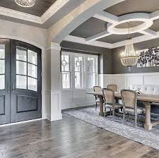 Their home is an excellent example of color that effectively flows from room to room, creating spaces that are dramatic and comfortable. Top 80 Besten Foyer Ideen Einzigartige Home Entryway Designs Mann Stil Tattoo Home Ceiling Room Remodeling Open Dining Room