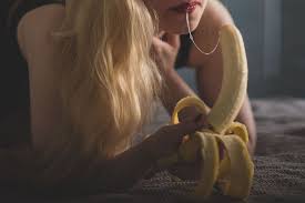 How To Suck Dick: 5 Oral Sex Tips For Beginners - Spices of Lust