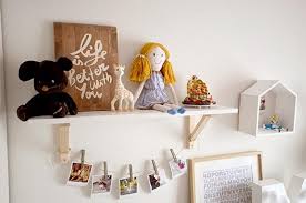 Cute diy crafts for girls to make at home. Girls Bedroom Decorating With Bright Orange Color Accents And Original Crafts