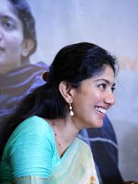 saipallavi_fan_girl (@umasaipallavi)