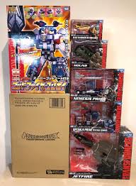 Transformers (2007) out of all of the michael bay directed transformers movies, the closest his series has ever come to setting the same sort of tone that bumblebee did was with his first. Ftc New Arrival Transformers Movie Best Jetfire Optimus Prime Revenge Version Warhammer Bumblebee Nemesis Prime Hound Lg Ex Grand Maximus And Encore God Fire Convoy