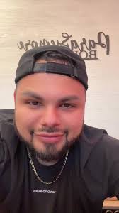 Hector John (@muahectorjohn)