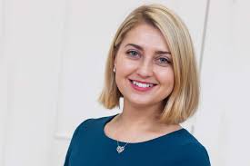 How To Pose For A Professional Headshot Top Tips They include shot jokes for adults, dirty hot shot lawyer jokes or clean one more shot gags for kids. how to pose for a professional headshot top tips
