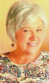 Gwendolyn Hunt's Instagram, Twitter & Facebook