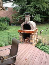 Can i make any pizza in an outdoor pizza oven? Stunning 20 Nice Diy Backyard Brick Barbecue Ideas Https Kidmagz Com 20 Nice Diy Backyard Brick Barbe Diy Pizza Oven Brick Pizza Oven Outdoor Backyard Patio