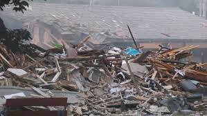 The explosion caused substantial damage to the shop and structural damage throughout. Maczf0yquqk2m