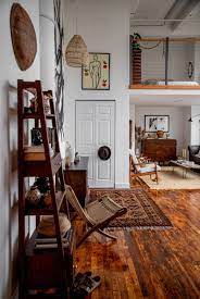 A Scandinavian Inspired Studio Apartment For Two Was Furnished With Found Objects Home Decor Apartment Inspiration Apartment Decor