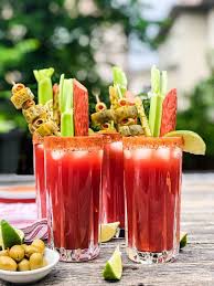 The Classic Canadian Caesar Is One Of Canada S Most Loved Drinks Made With Clamato Juice Hot Sauce Worcestershir Caesar Recipe Canadian Drinks Caesar Drink