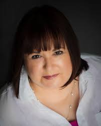 Joanne Crook's Instagram, Twitter & Facebook