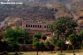 The Bhangarh Fort Is The Most Haunted Place In India It S In Fact Officially Haunted That Visitors Are Not A Most Haunted Places Most Haunted Haunted Places