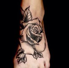 Tatuaje En El Pie Rosa Grande Sencilla Tattooimages Biz