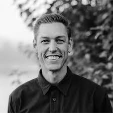 Chris Riggio's Instagram, Twitter & Facebook