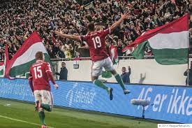 A kisvárda legyőzte a ferencvárost a dortmund ajánlatot tett a magyar válogatott védőért nem lehet telt ház az európai szuperkupán a mezőkövesd győzelmével kezdődött az nb i rúgott gól nélkül esett ki a puskás akadémia az fk. Magyarorszag Norvegia 2 1 2015 11 15 Kepek Adatok Europa Bajnoksag 2016 Potselejtezo 2 Merkozes Magyarfutball Hu