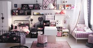 The contrasting wall colors shown. Kids Bedroom Ideas Tips To Decorate A Room For Two Kids