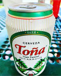 Fromnicaragua Com On Instagram Bueno Por Ahi Va La Cosa Cervezatona Via Poccopelli78 Cerveza Cervezatona Tonas Beer Lager Beverage Can