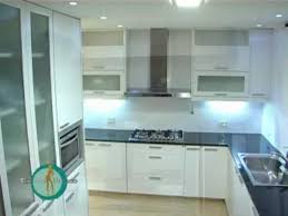 Es 100% a prueba de agua y humedad las propiedades del muebles de cocina en pvc son su durabilidad, resistencia y es sumamente. Cocina En Pvc Youtube