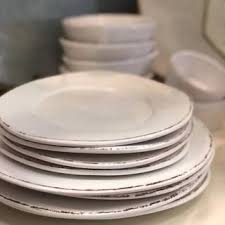 Shop bloomingdale's home store online for designer dinnerware & dishware, including fine china, dinner plates, dish sets & more. We Now Carry Juliskaofficial And Vietriinc Melamine Dishes They Are Perfect For The Summer And For Ever Italian Dinnerware Ceramic Dinnerware Melamine Dishes