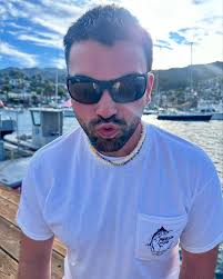 John Pearson (@thejohnpearson) • Instagram photos and videos