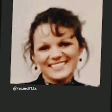 Teresa Reams's Instagram, Twitter & Facebook