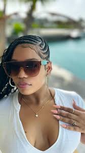 Just vibing in my room and dreaming big 🎶💰✨ My definition of ‘just  chilling’ 😎, •, •, En mi habitación relax y soñando en grande 🎶💰✨ Mi  definición de ‘relajarse’ 😎 , #explorepage