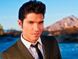 32 Elvis Presley by Victor Trevino, Jr.