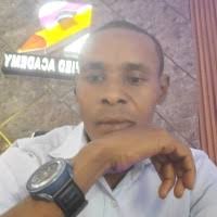 20+ "Larry Jude" profiles