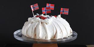 Blotkake (norwegian cream cake) recipe. A New Norwegian Tradition The Norwegian American
