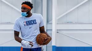 Mitchell robinson was playing his fourth game back from a broken hand saturday night. Knicks Mitchell Robinson Has Suffered A Broken Right Foot Sportsdol