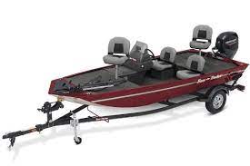 On the other hand, planing hulls are found on boats that cruise faster. Boats For Sale In Gauteng South Africa Boats Com