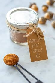 Apple Pie Spice Is A Simple Mixture Of Autumnal Spices Cinnamon Cardamom And Ginger That Creates The P Apple Pie Spice Homemade Apple Pies Homemade Apple