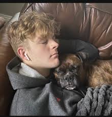 Jennie DeSerio (@jenniedeserio)